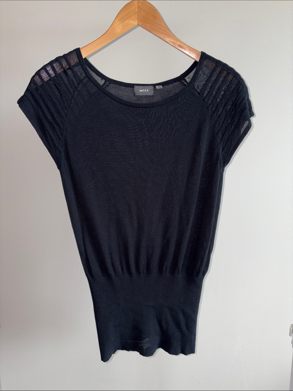 ❣️ Vintage Ladies’ Mexx Black Sheer-Panel Short Sleeve Knit Top